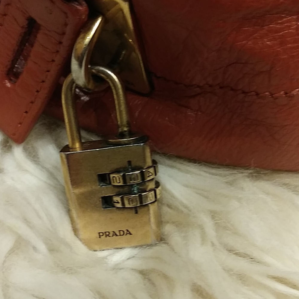 PRADA HANDBAG - Picture 8 of 16